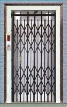 Colapsible Door